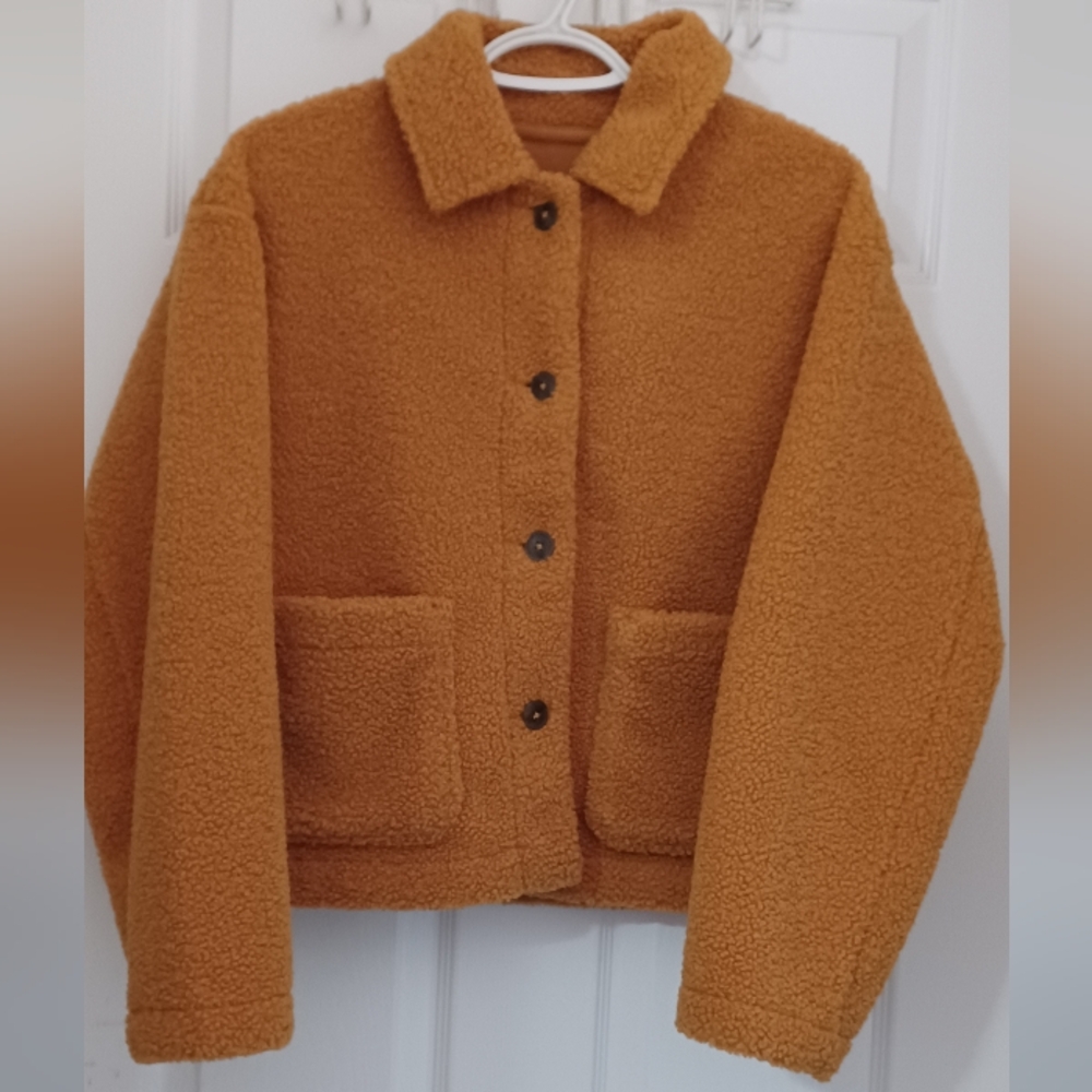 Uniqlo Tan Fleece Jacket